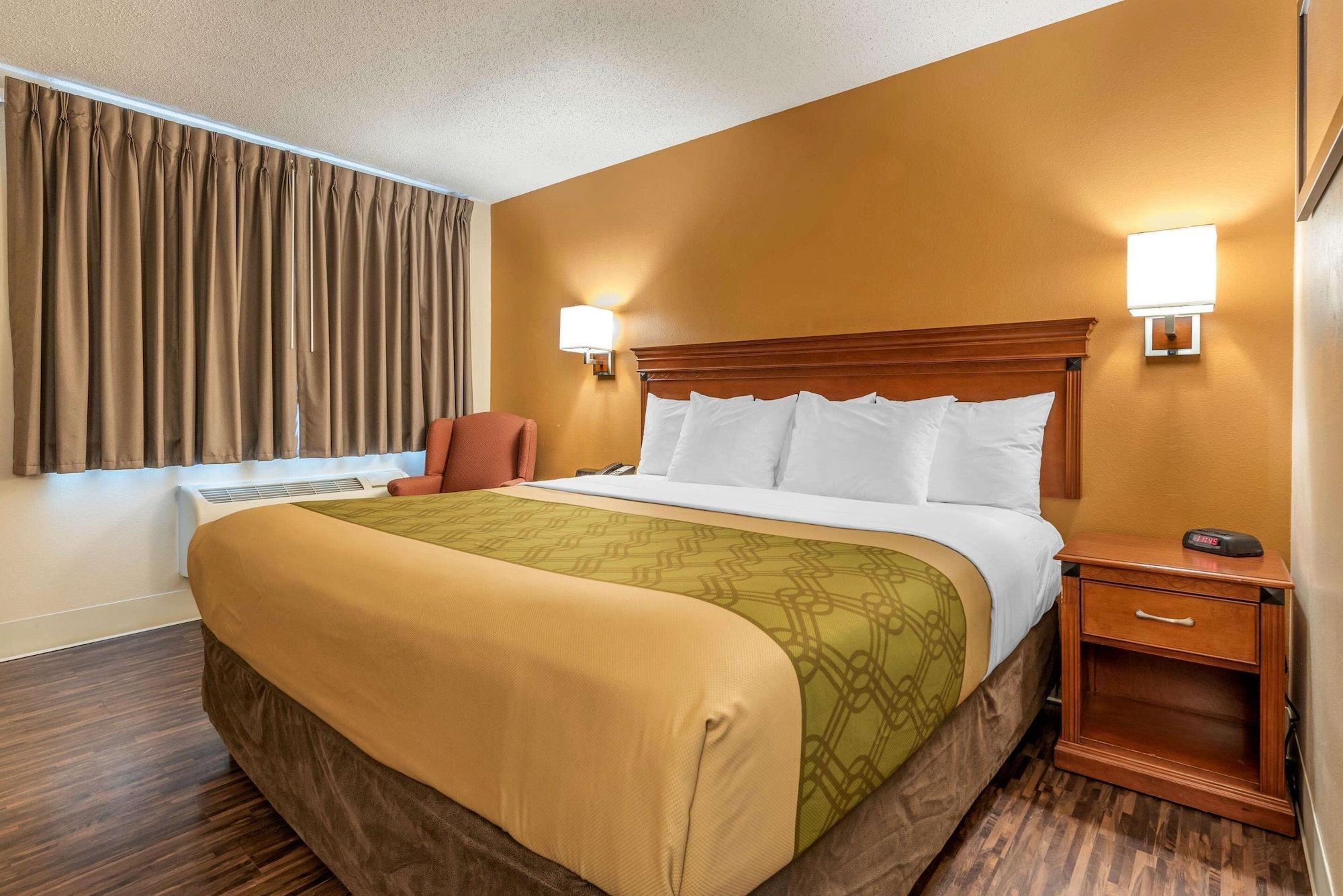 Econo Lodge Downtown Louisville Ngoại thất bức ảnh