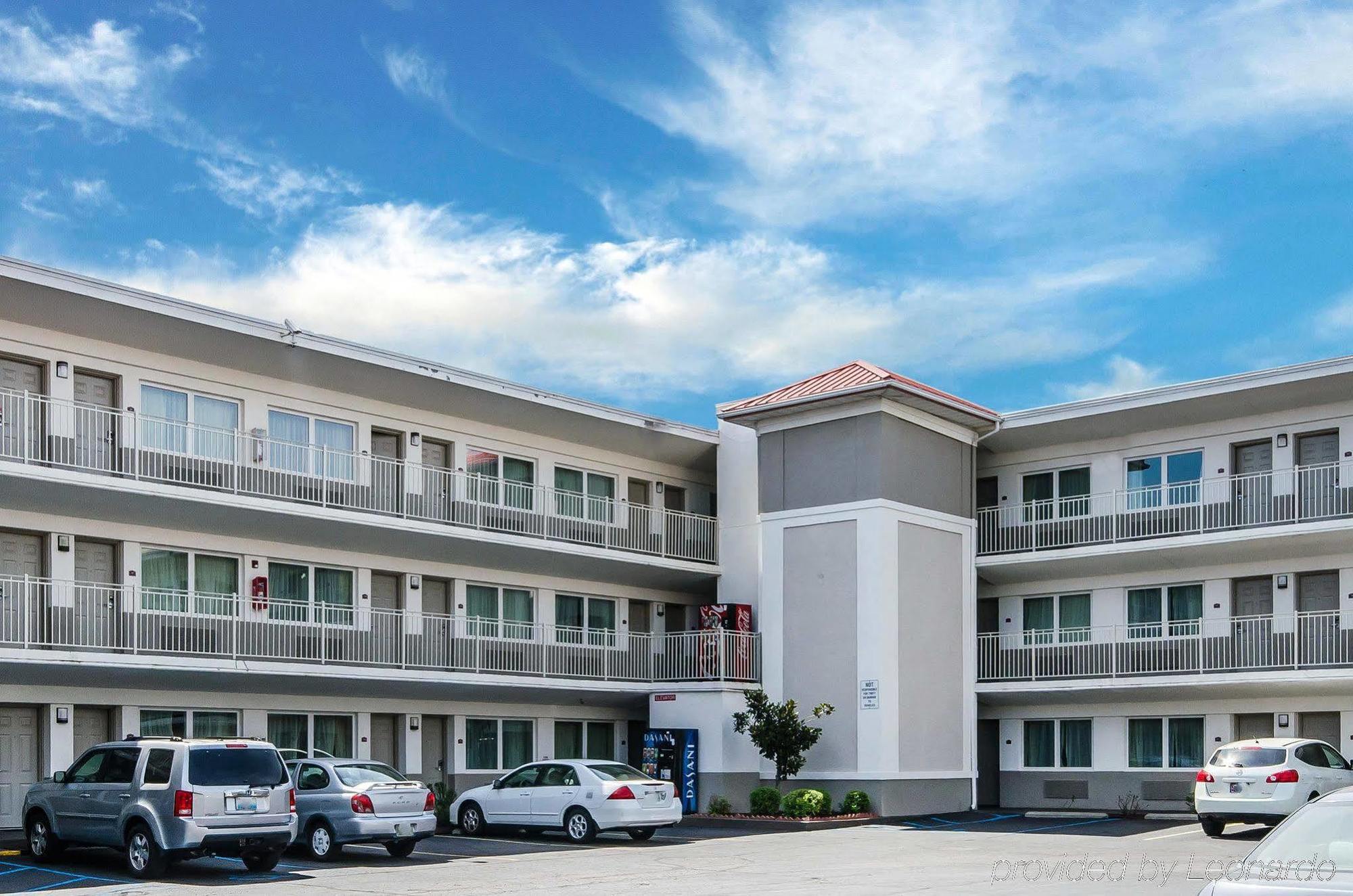 Econo Lodge Downtown Louisville Ngoại thất bức ảnh